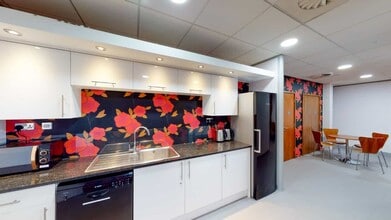 Priory Dr, Newport for lease Interior Photo- Image 2 of 5