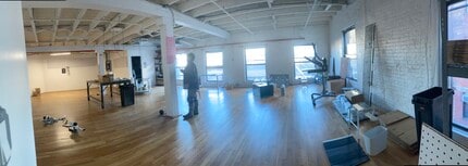 37 Greenpoint Ave, Brooklyn, NY à louer Photo intérieure- Image 1 de 6