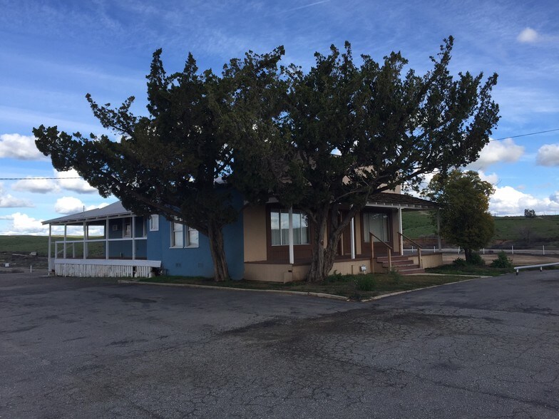 18400 Highway 65, Bakersfield, CA for lease - Building Photo - Image 3 of 18