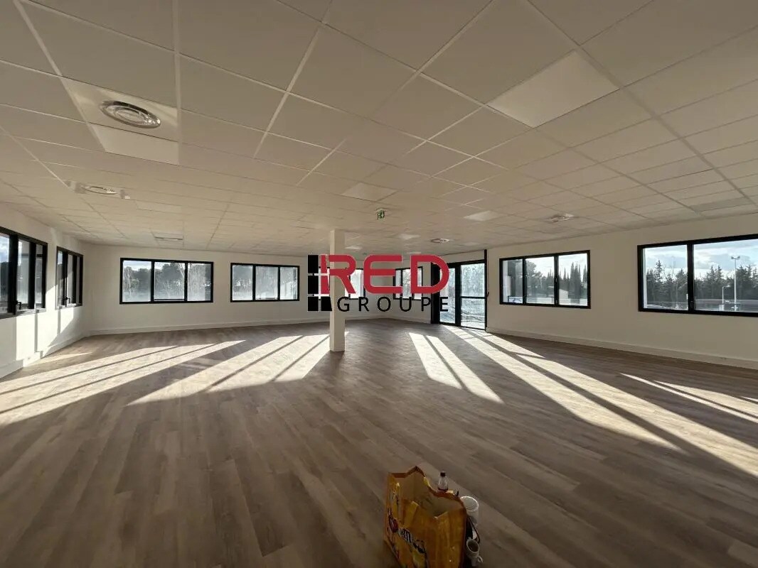 480 Route De Berre, Éguilles for lease Building Photo- Image 1 of 6