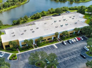 12601 Westlinks Dr, Fort Myers, FL for lease Building Photo- Image 1 of 6