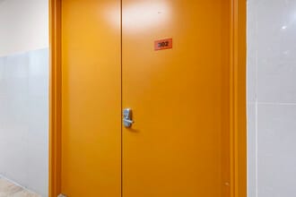 2227 N Federal Hwy, Hollywood, FL for lease Interior Photo- Image 1 of 4