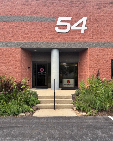 54 S Commerce Way, Bethlehem, PA for lease - Building Photo - Image 3 of 3