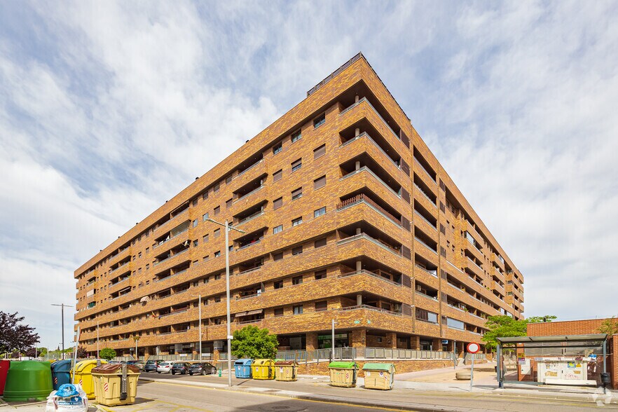 Retail in Seseña, Toledo for lease - Primary Photo - Image 1 of 1