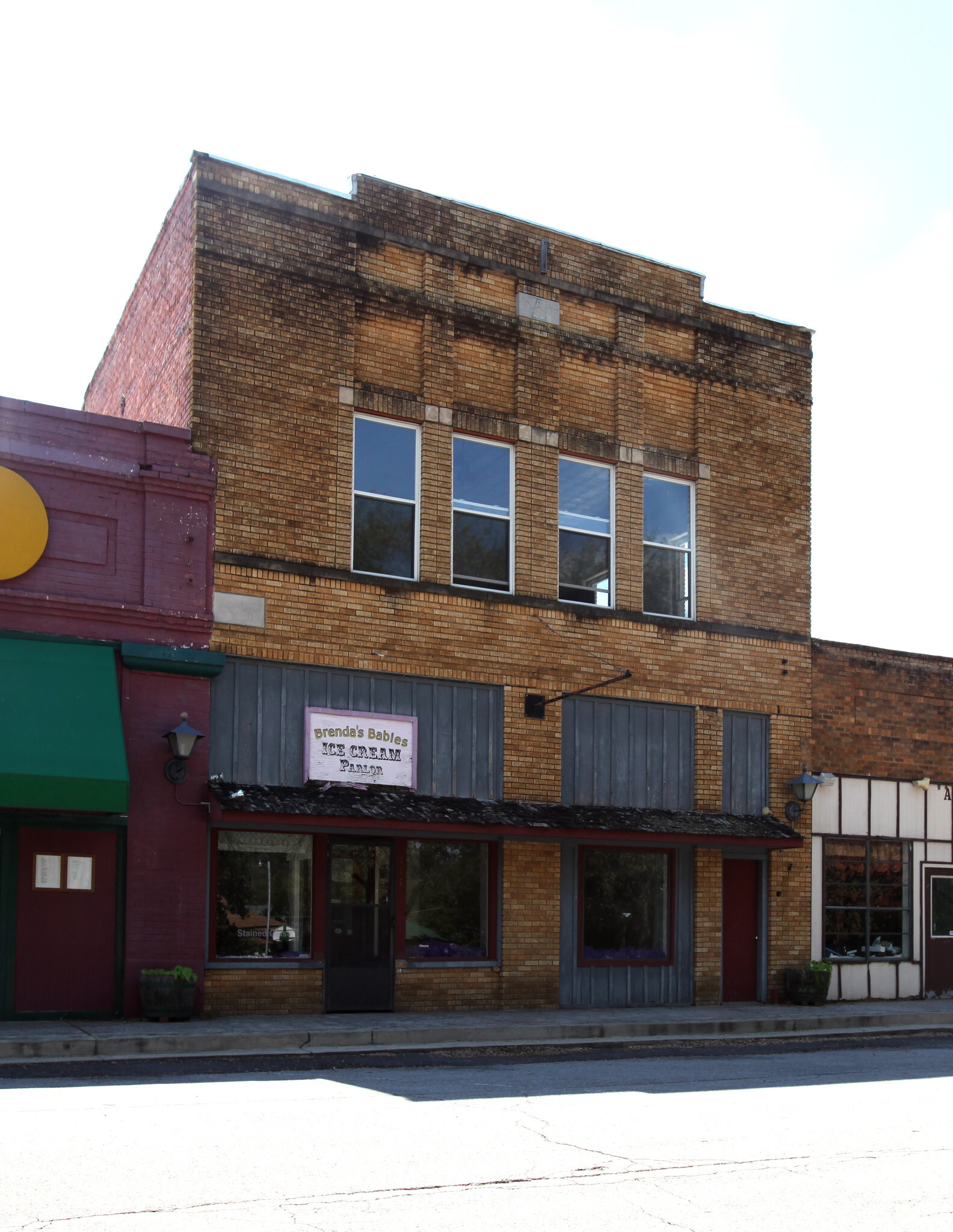 111 Main, Altus, AR for sale Primary Photo- Image 1 of 1