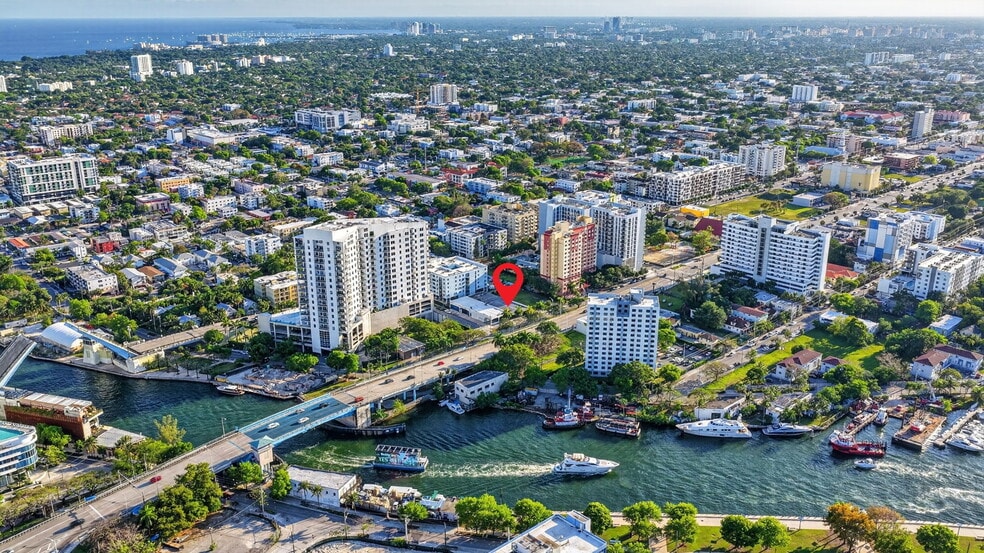 500 W Flagler St, Miami, FL à louer - Photo du bâtiment - Image 2 de 33