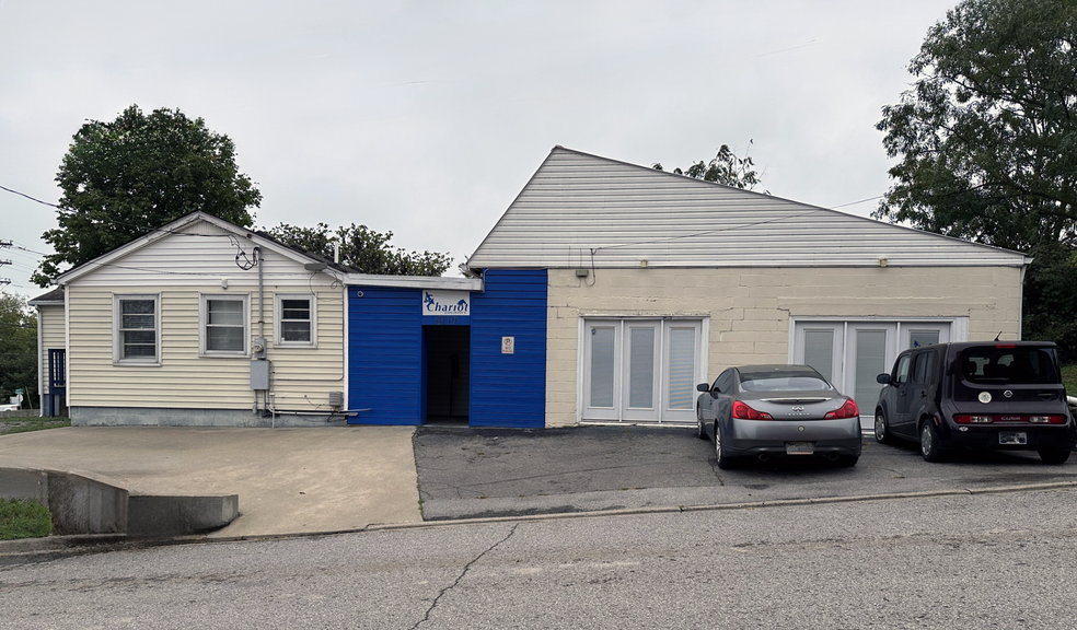 6119 Charlotte Ave, Nashville, TN for lease - Building Photo - Image 1 of 1