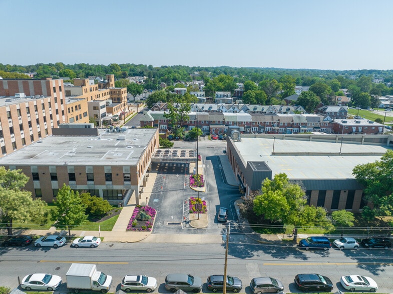 1430 DeKalb St, Norristown, PA à louer - Photo du bâtiment - Image 3 de 6