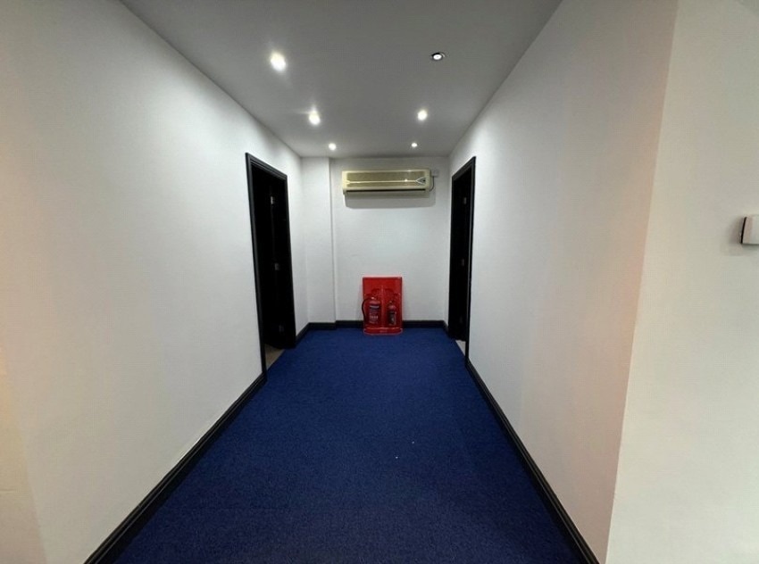 131 High St, Harrogate for lease Interior Photo- Image 1 of 7