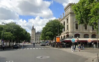 Plus de détails pour Commerce de détail à vendre