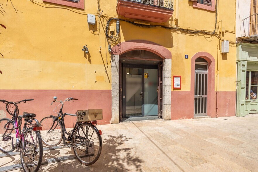 Bureau/Commerce de détail dans Vilanova i la Geltrú, Barcelona à louer - Photo intérieure - Image 2 de 2