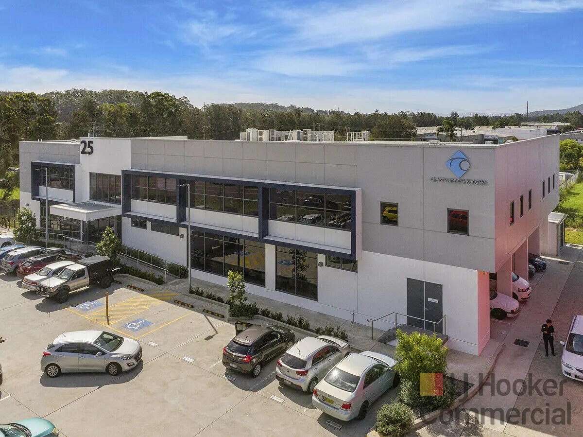 25 Anzac Rd, Tuggerah for lease Primary Photo- Image 1 of 5