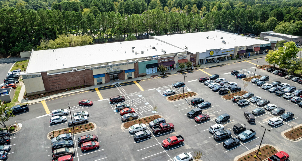 6118 Farrington Rd, Chapel Hill, NC for lease - Building Photo - Image 3 of 9