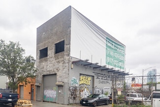 More details for 51-02 35th St, Long Island City, NY - Industrial for Lease