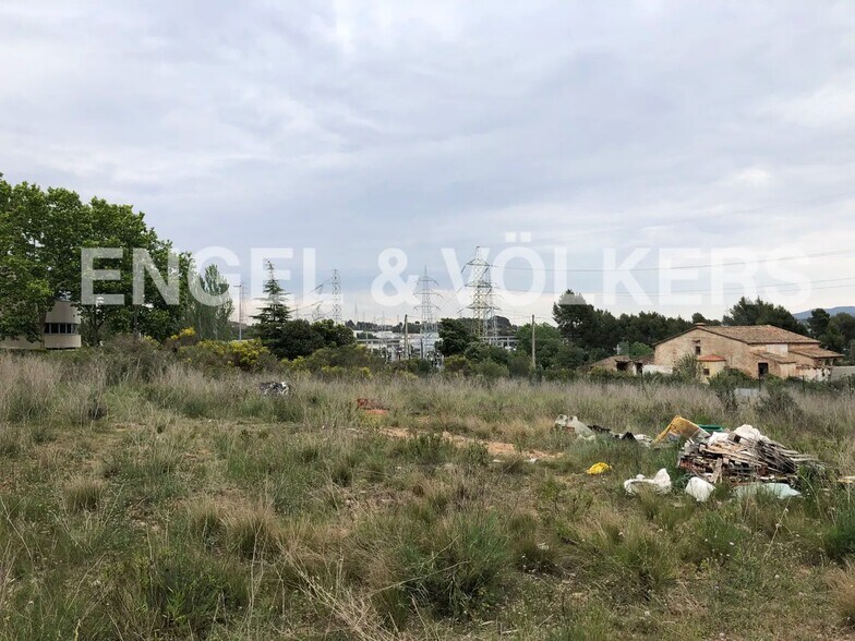 Terrain dans Rubí, Barcelona à vendre - Photo du bâtiment - Image 2 de 6
