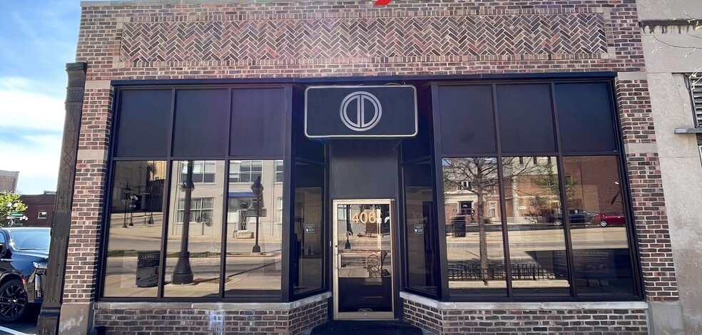 406 SW Washington St, Peoria, IL à louer - Photo du bâtiment - Image 1 de 1