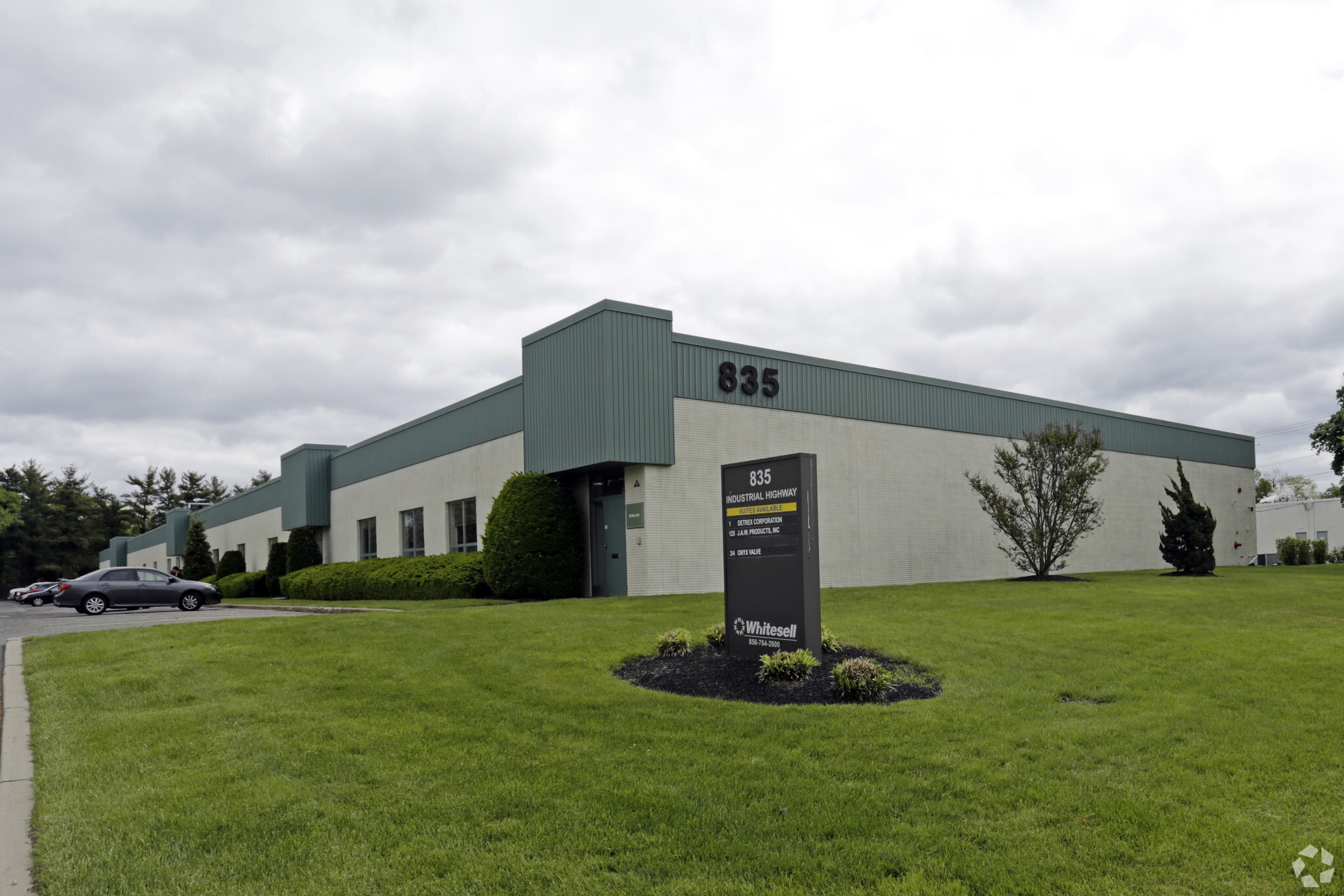 835 Industrial Hwy, Cinnaminson, NJ for lease Building Photo- Image 1 of 9