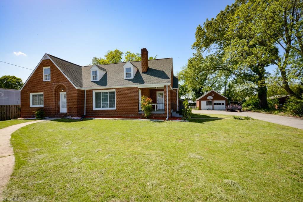 2340 W English Rd, High Point, NC à vendre Photo principale- Image 1 de 19