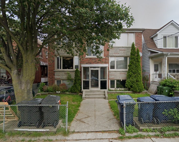 50 Amherst Av, Toronto, ON à vendre - Photo du bâtiment - Image 1 de 32