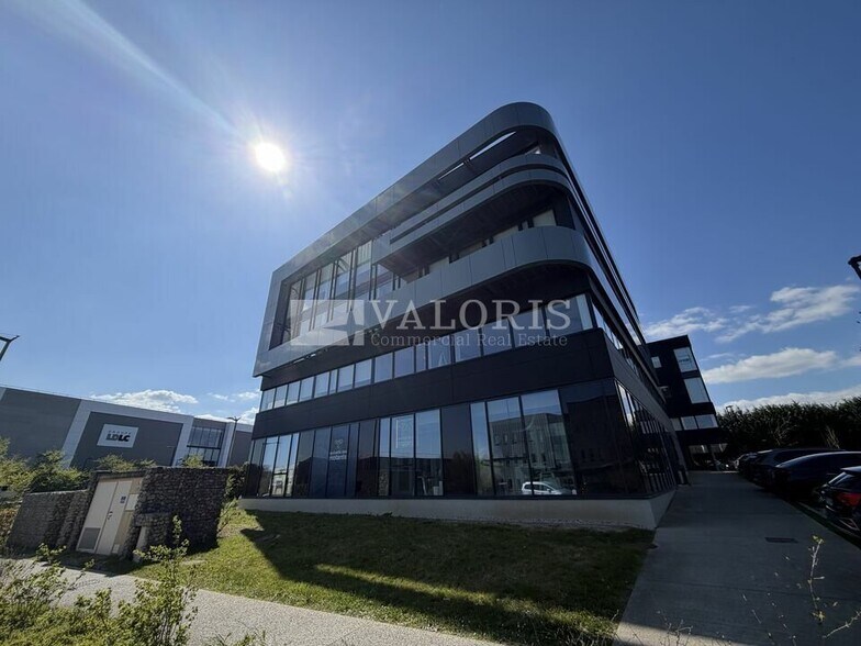 140 Allée Des Frènes, Limonest for lease - Building Photo - Image 1 of 10