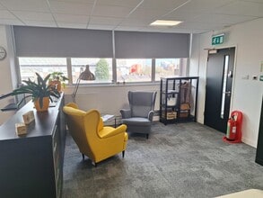 Chester Rd, Manchester à louer Photo intérieure- Image 1 de 4