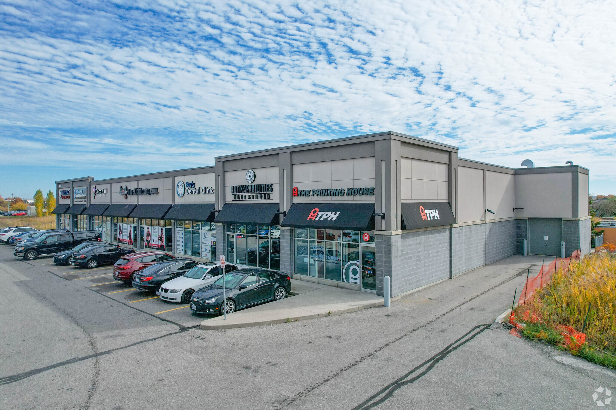 1635 Bayly St, Pickering, ON for sale Primary Photo- Image 1 of 1