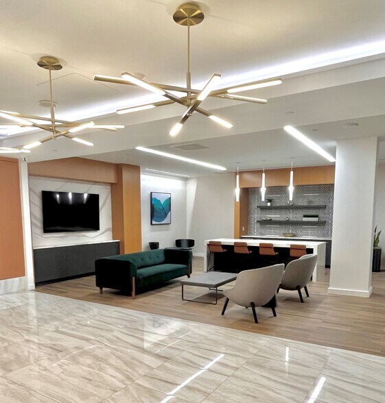 1212 Corporate Dr, Irving, TX à louer - Photo intérieure - Image 1 de 14