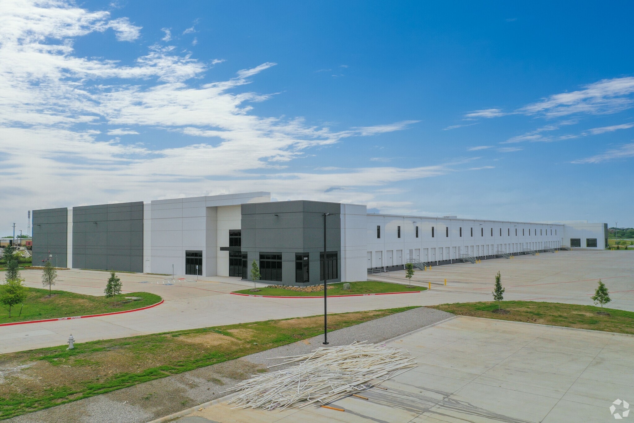 2600 Graham Cracker Dr, Fort Worth, TX for lease Building Photo- Image 1 of 7