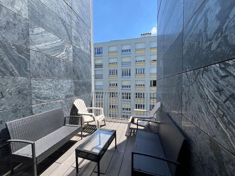 57 Rue Servient, Lyon for lease - Building Photo - Image 3 of 26
