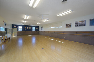 3766 Youngstown Kingsville Rd, Cortland, OH for lease Interior Photo- Image 2 of 8