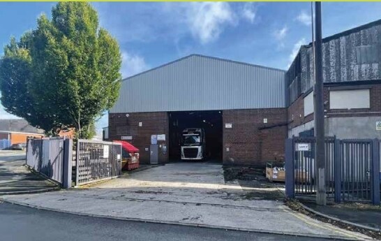 Hill St, Ashton Under Lyne à vendre - Photo du bâtiment - Image 2 de 3