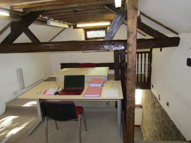 High St, Turvey for lease - Building Photo - Image 3 of 13