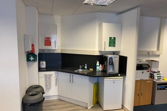 3 Liverpool Gdns, Worthing à louer Photo intérieure- Image 2 de 7