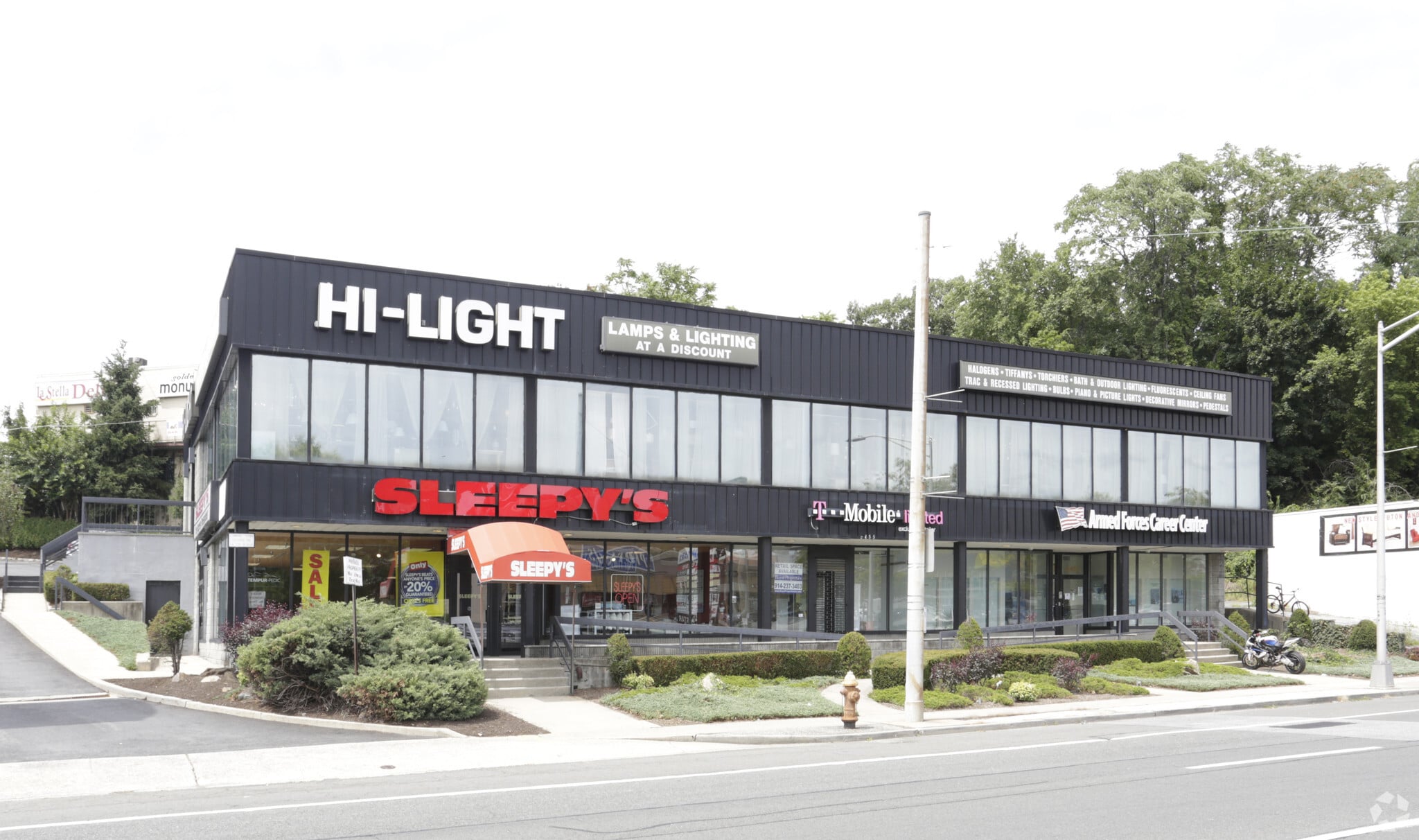 2455 Central Park Ave, Yonkers, NY for lease Primary Photo- Image 1 of 5