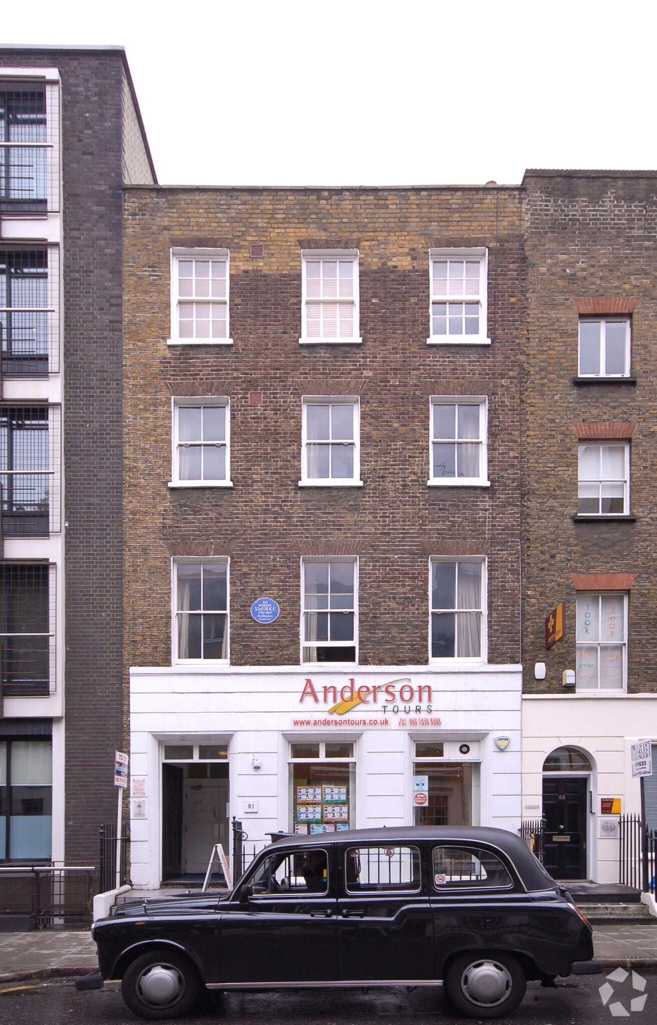 81 Charlotte St, Londres à louer Photo principale- Image 1 de 13