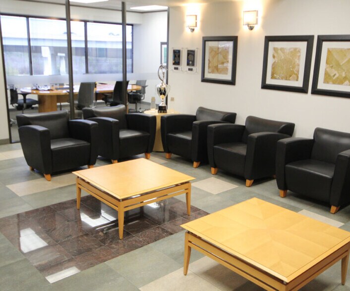 720 N Post Oak Rd, Houston, TX à louer - Photo intérieure - Image 3 de 5