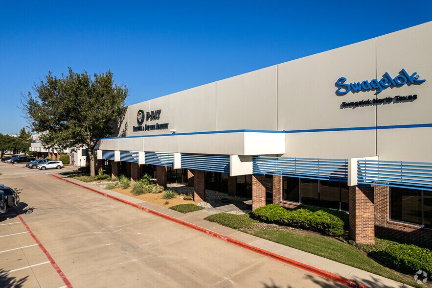 505 Century Pky, Allen, TX à louer - Photo du bâtiment - Image 2 de 8