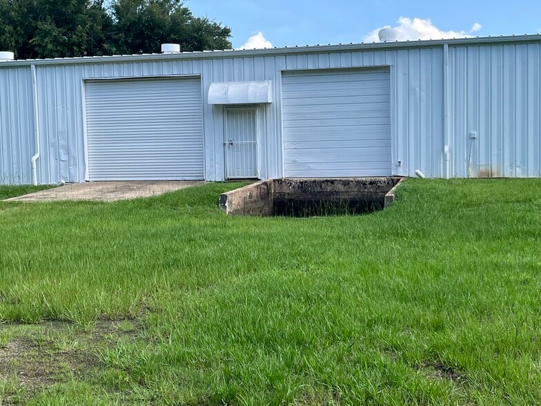 404 S Shelfer St, Quincy, FL for lease - Building Photo - Image 1 of 25