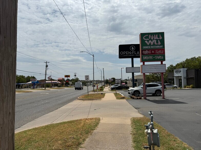 305 S Air Depot Blvd, Oklahoma City, OK à vendre - Photo du bâtiment - Image 2 de 6
