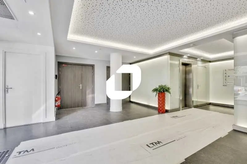 Office in Levallois-Perret for sale - Lobby - Image 3 of 7