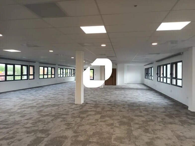 46 Rue Des Fusilles, Villeneuve-d'Ascq à louer - Photo du bâtiment - Image 1 de 67