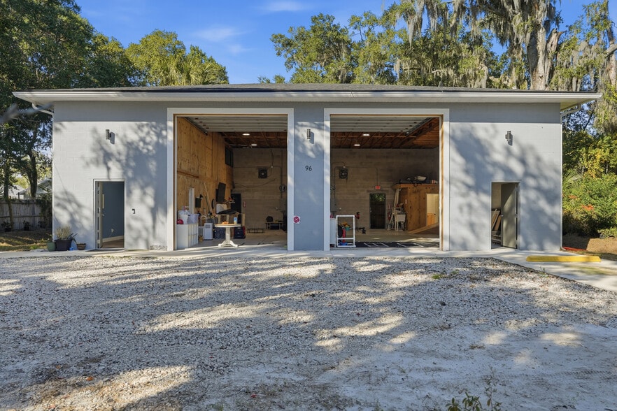 96 Fred Waters Way, Saint Augustine, FL à vendre - Photo du bâtiment - Image 3 de 26