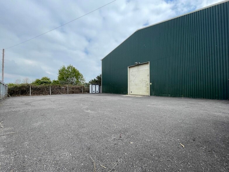 Dengemarsh Rd, Lydd for lease - Building Photo - Image 2 of 9