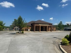 1008 Portwood Dr, Albertville, AL for lease Interior Photo- Image 1 of 11