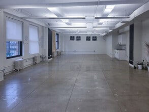 225 Broadway, New York, NY for lease Interior Photo- Image 1 of 5