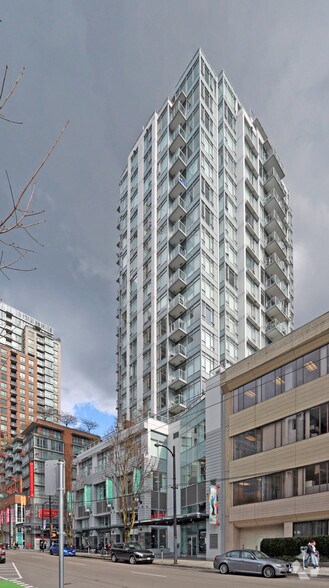 488 Robson St, Vancouver, BC à louer - Photo du bâtiment - Image 2 de 20