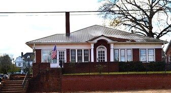 121 W Center St, Lexington NC - Owner Financed Property