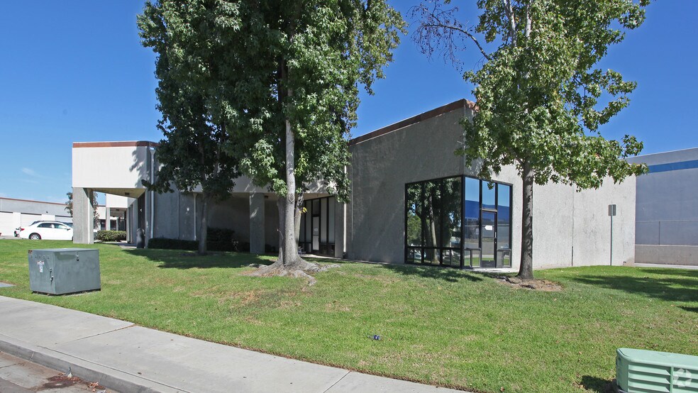 1465 30th St, San Diego, CA à louer - Photo du bâtiment - Image 3 de 5