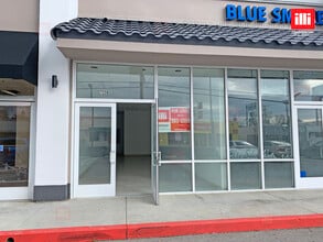 21355 Sherman Way, Canoga Park, CA à louer Photo intérieure- Image 1 de 3