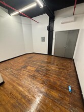 432 Austin Pl, Bronx, NY for lease Interior Photo- Image 2 of 2